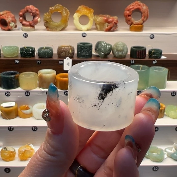 蛇纹石玉未镶嵌戒指内径22.8