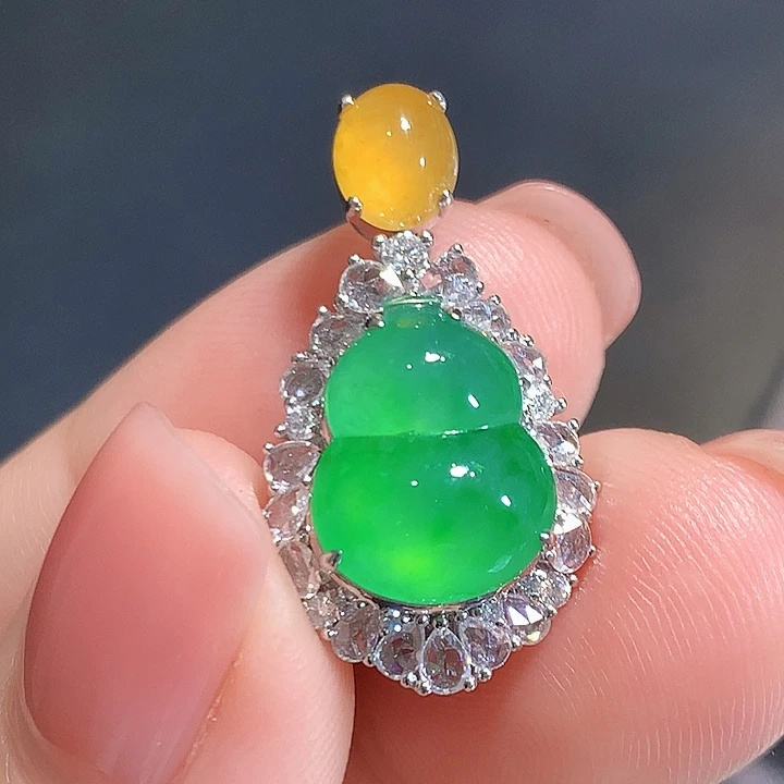 翡翠18K金镶嵌吊坠(不含链)