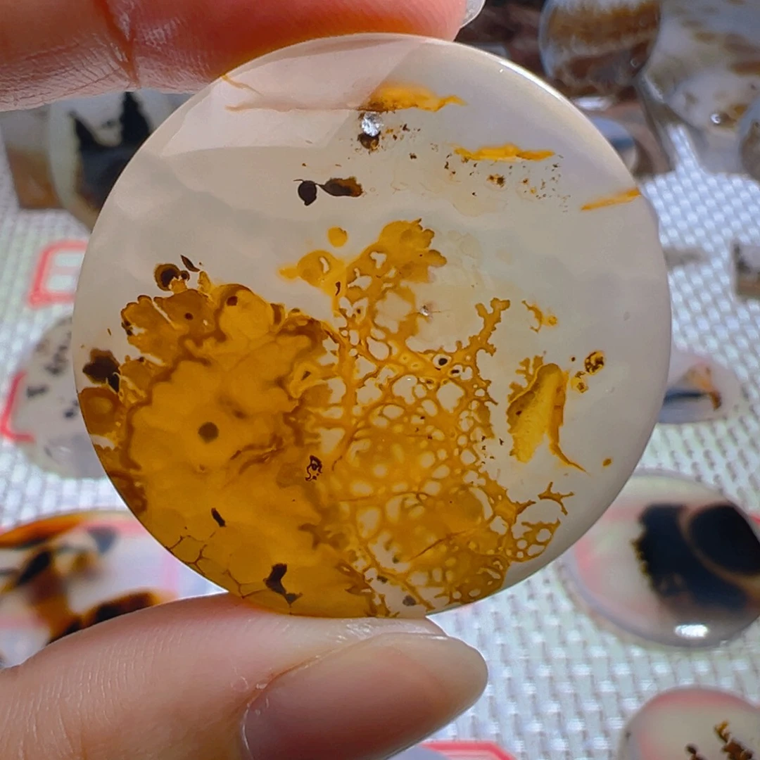 玛瑙/玉髓颈饰未镶嵌