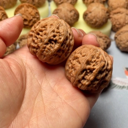 【闪购商品】把件文玩核桃凤凰台…