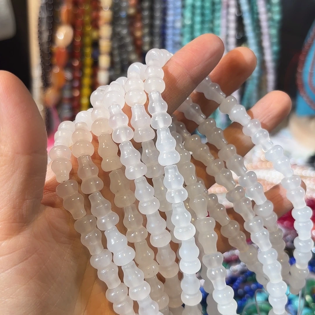 玛瑙/玉髓未镶嵌珠宝半成品白玉葫芦卡8-12一条