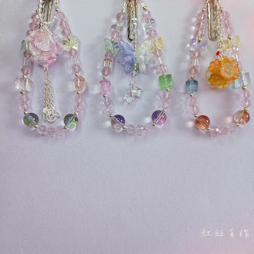 彩色花朵串珠流苏夜光软硅胶玫瑰花手机挂件