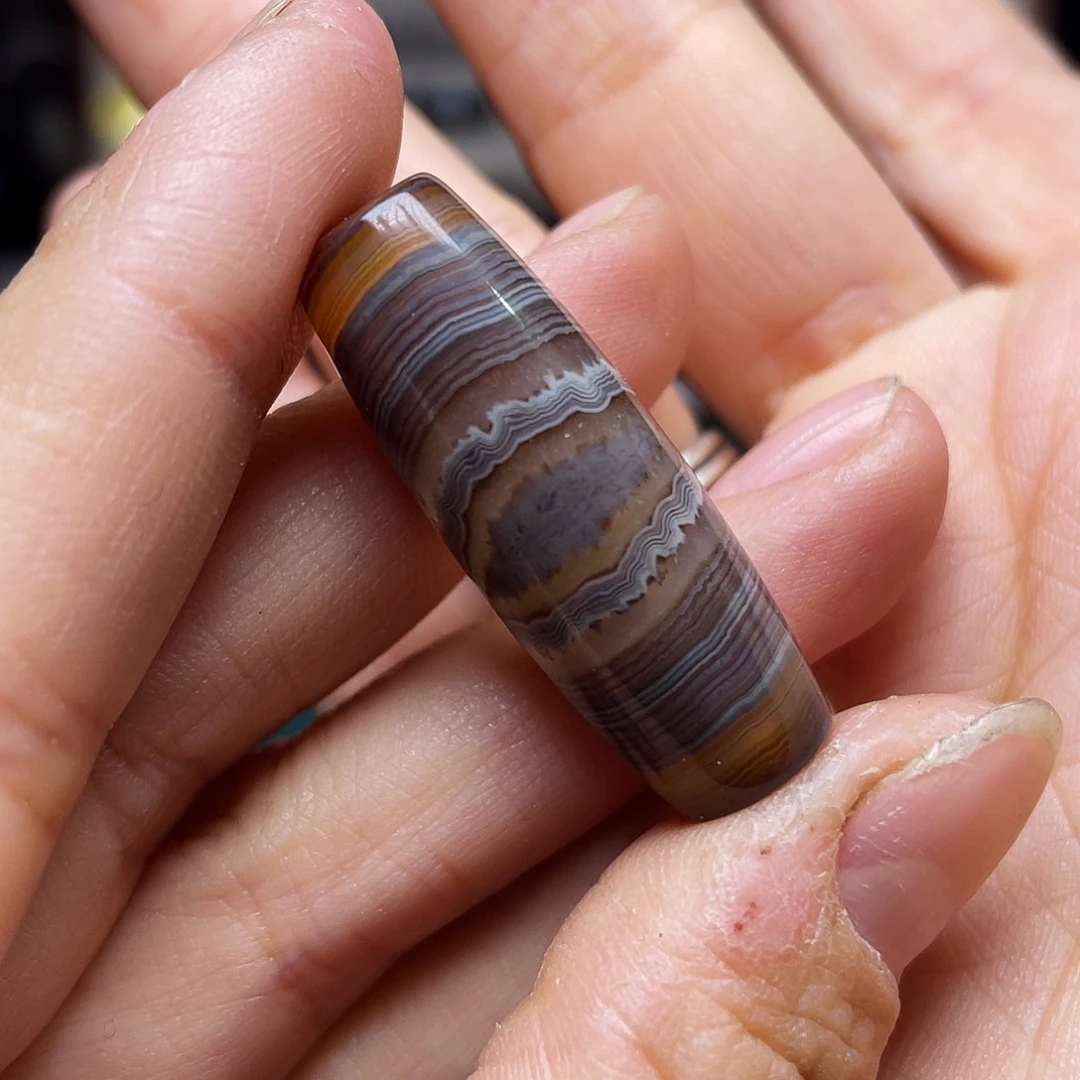 玛瑙/玉髓未镶嵌珠宝奇石