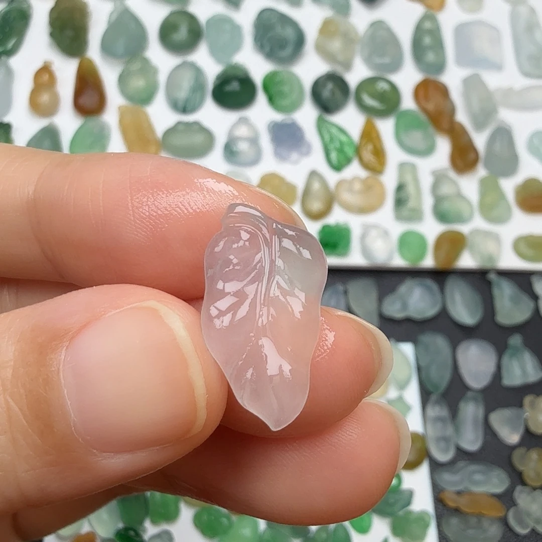 陶***子定制翡翠未镶嵌叶子