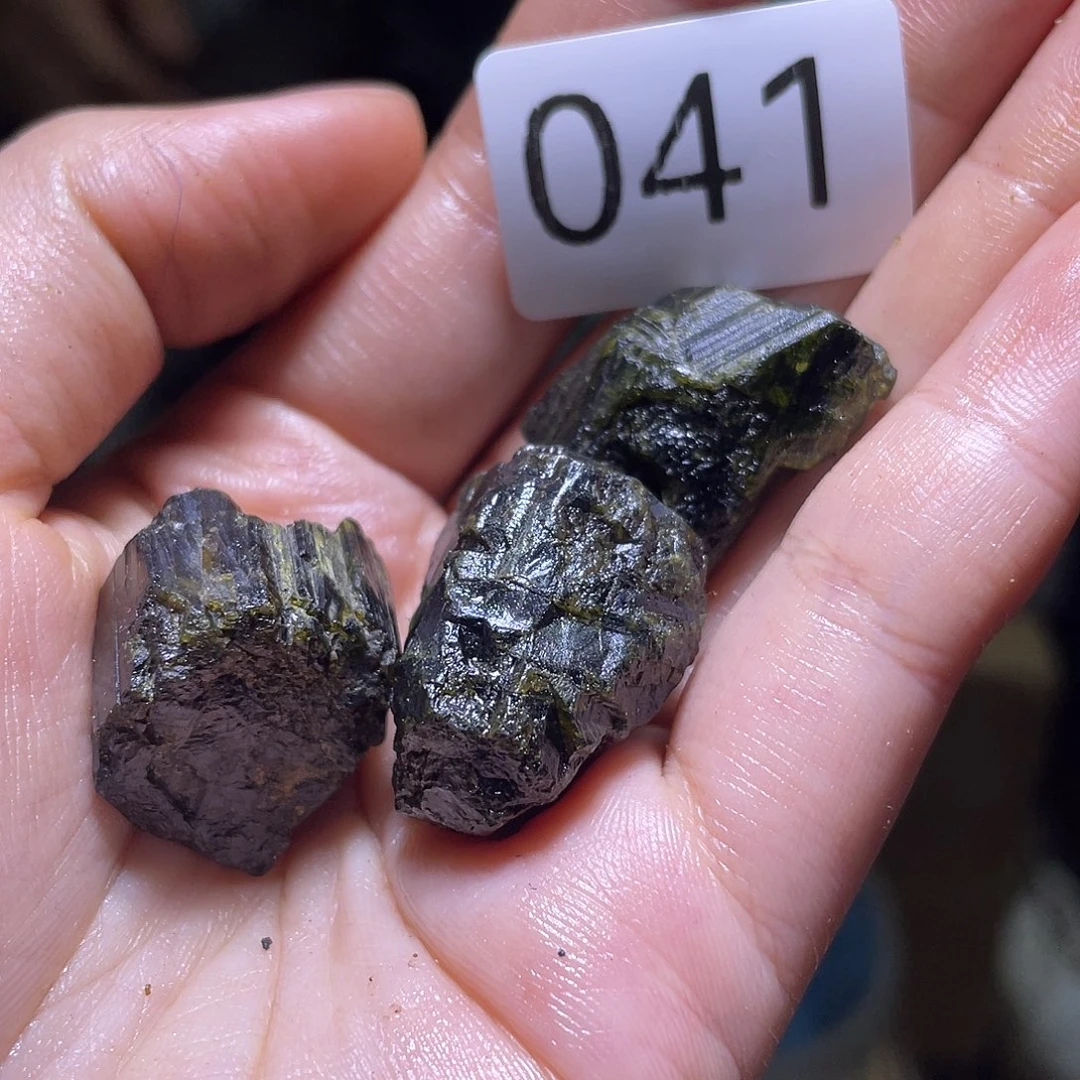 珠宝半成品水晶未镶嵌