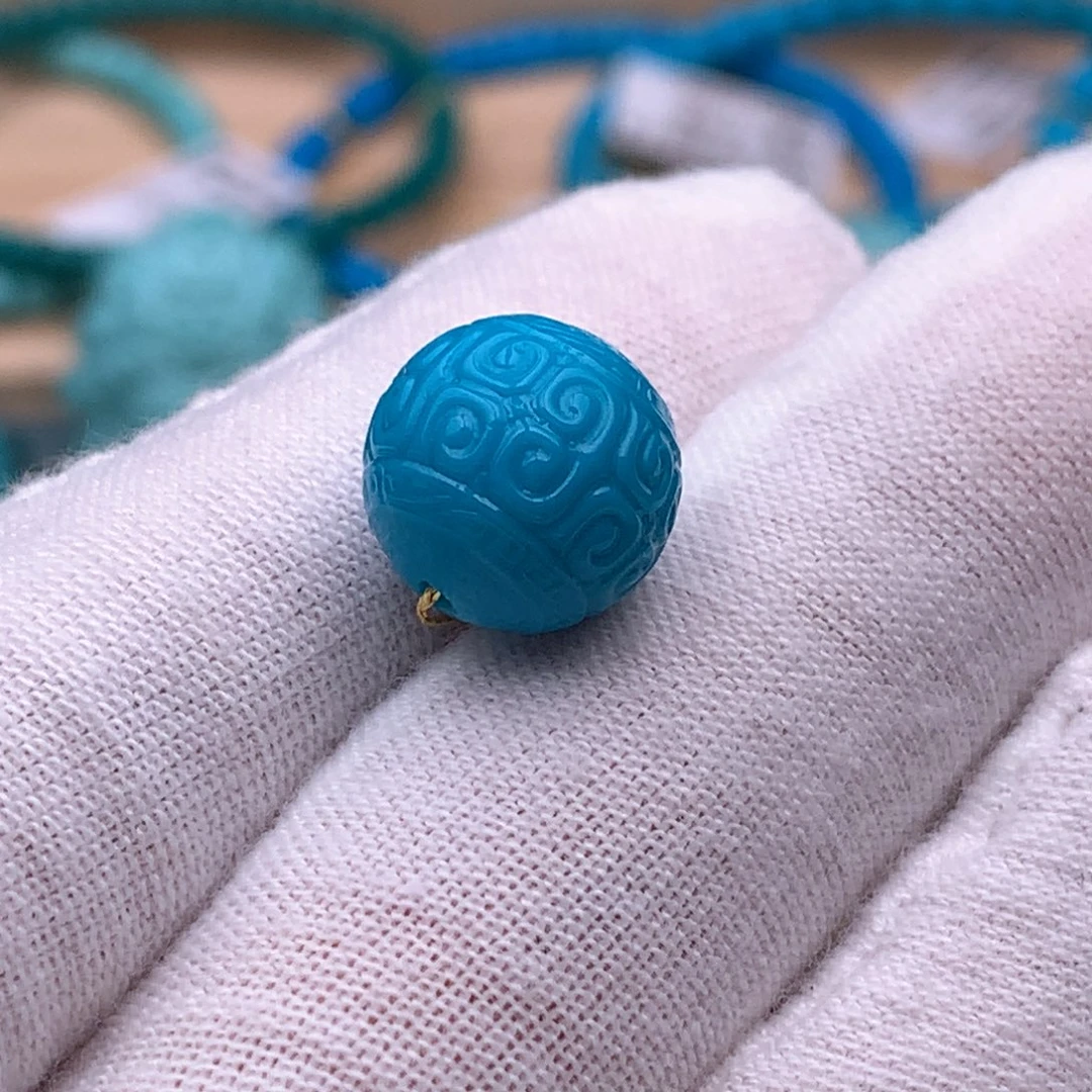 Z***绿松石未镶嵌珠宝奇石