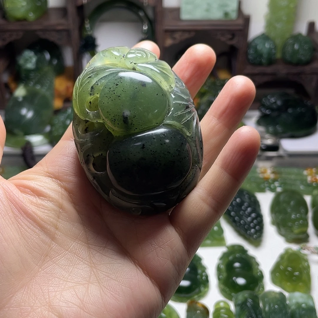 蛇纹石玉未镶嵌手把