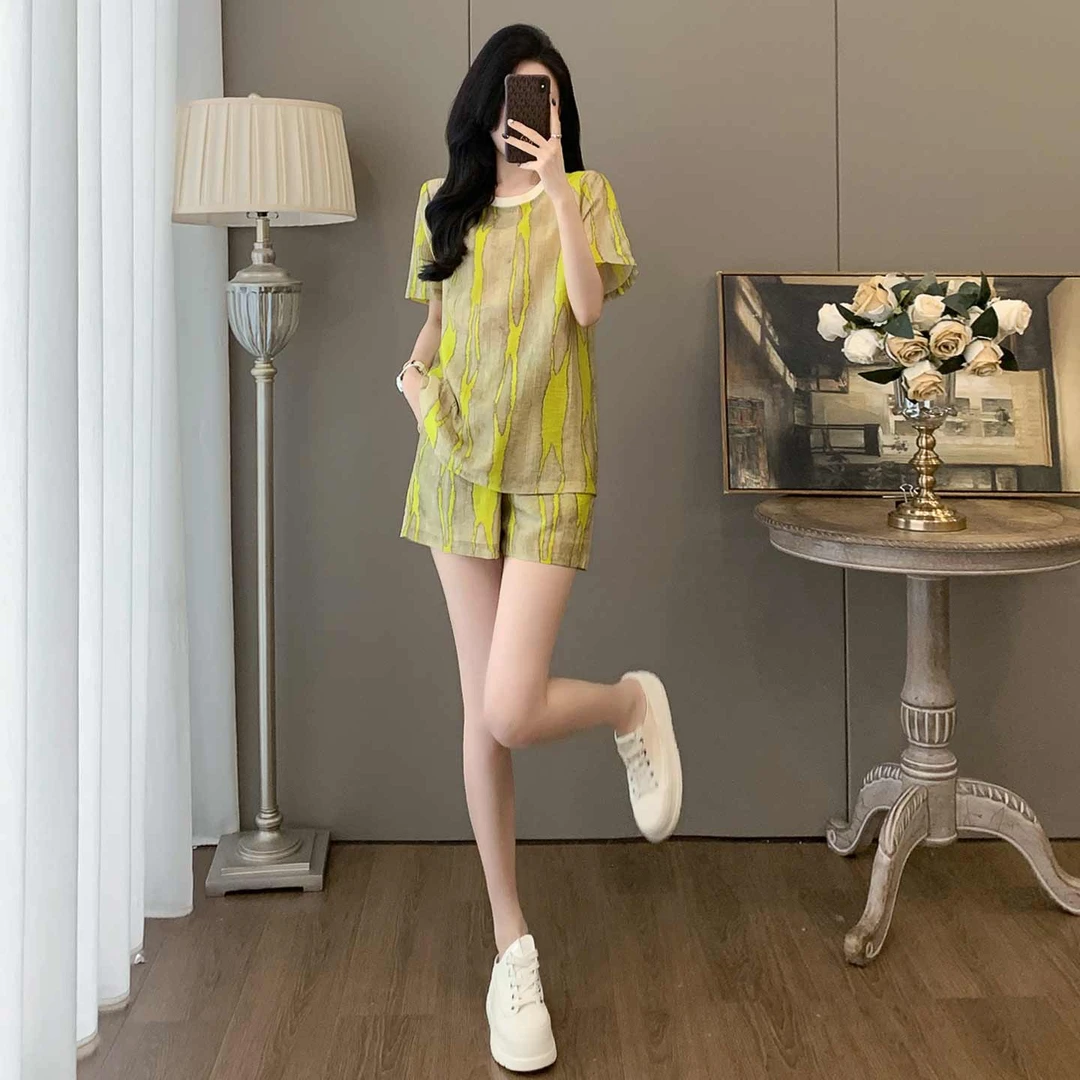 韩流时尚套装女夏季新款气质显瘦圆领亚麻短袖上衣阔腿短裤两件套