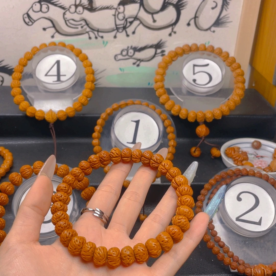 ****J桃核吊坠1.22552555555