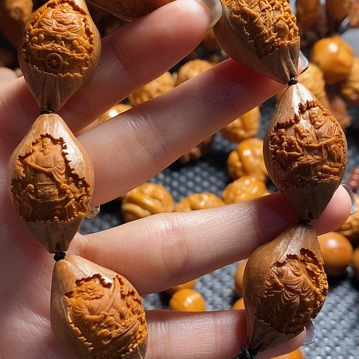 吊坠橄榄核包衣钟馗