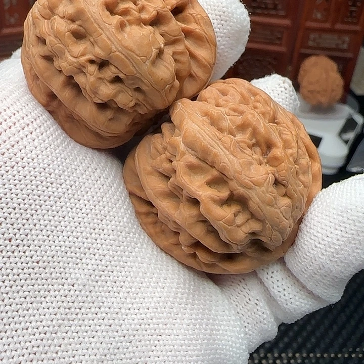 文玩核桃吊坠全品红锦鲤40尺