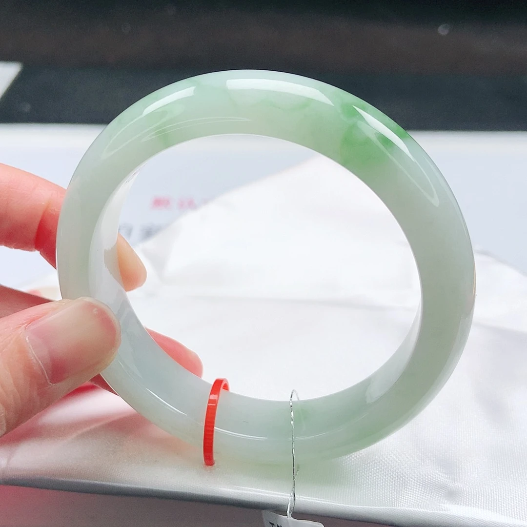 未镶嵌手镯翡翠56圈