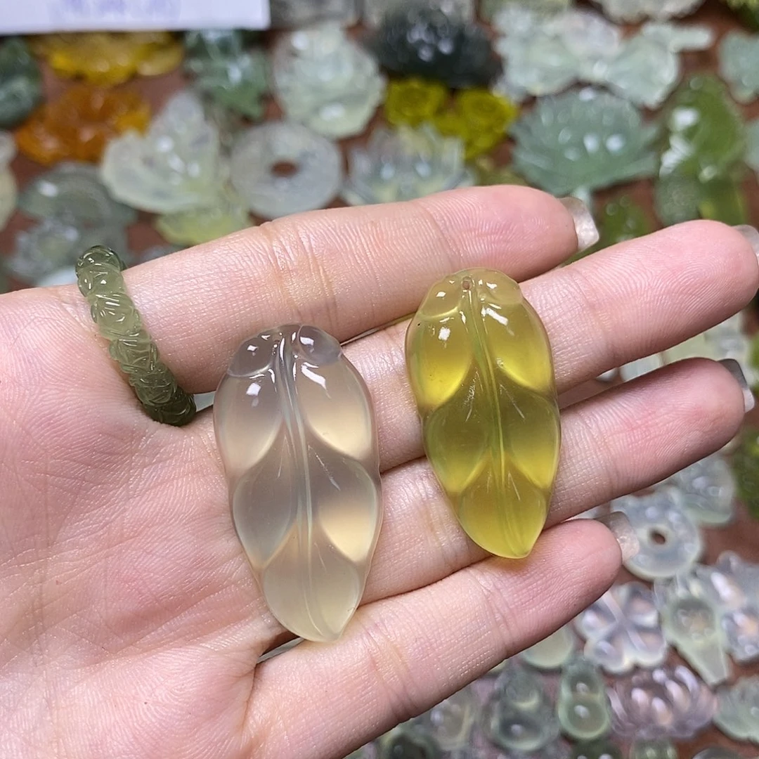 蛇纹石玉未镶嵌项链