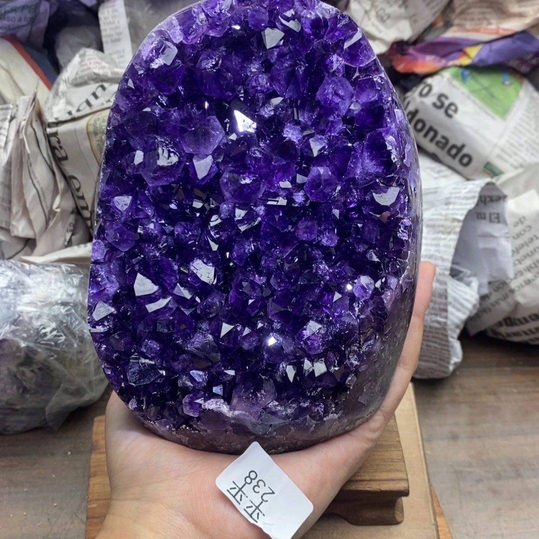 紫晶未镶嵌大型摆件（非配饰）