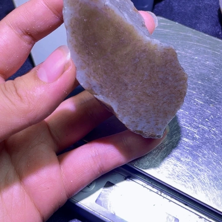和田玉未镶嵌珠宝半成品