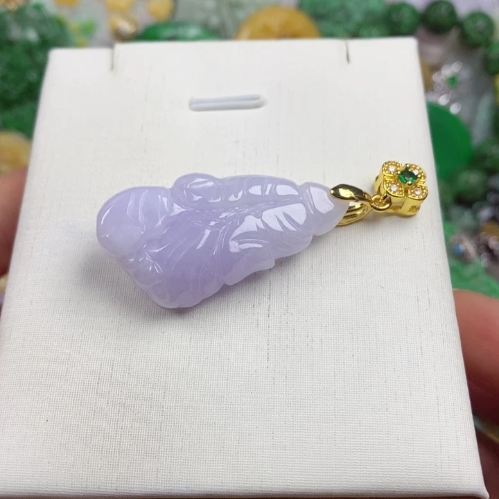 吊坠(赠链)未镶嵌翡翠