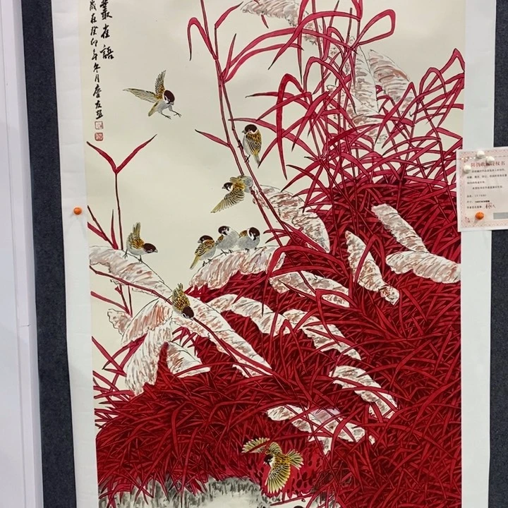 手绘作品等多种形式进行