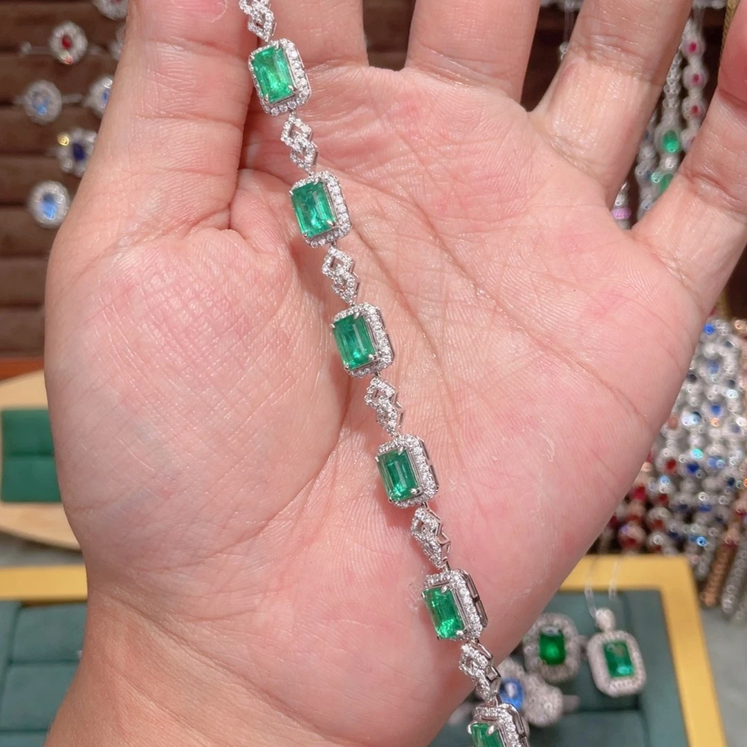 18K金镶嵌手链祖母绿5.92ct