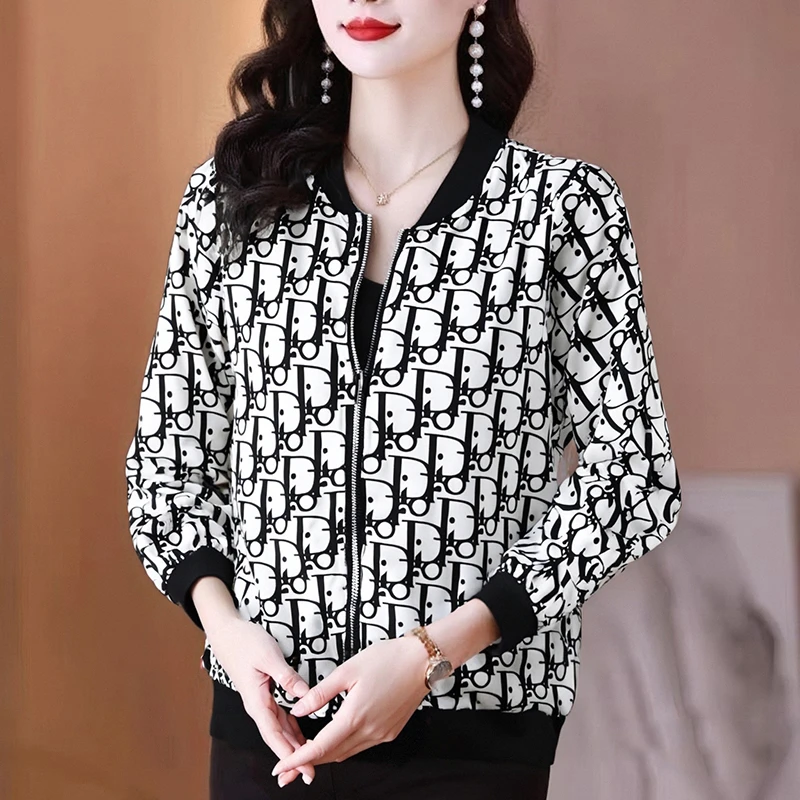 【粉丝专属】春秋薄款棒球外套女时尚休闲妈妈装上衣短款小外套501