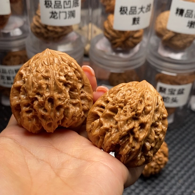 【闪购商品】文玩核桃吊坠暴雪43