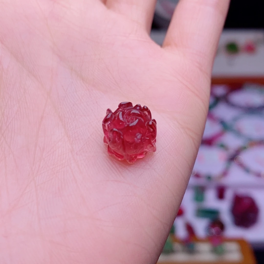 碧玺颈饰未镶嵌牡丹花单颗yy