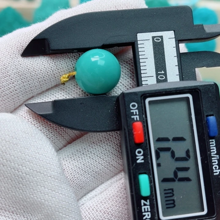 绿松石珠宝未镶嵌