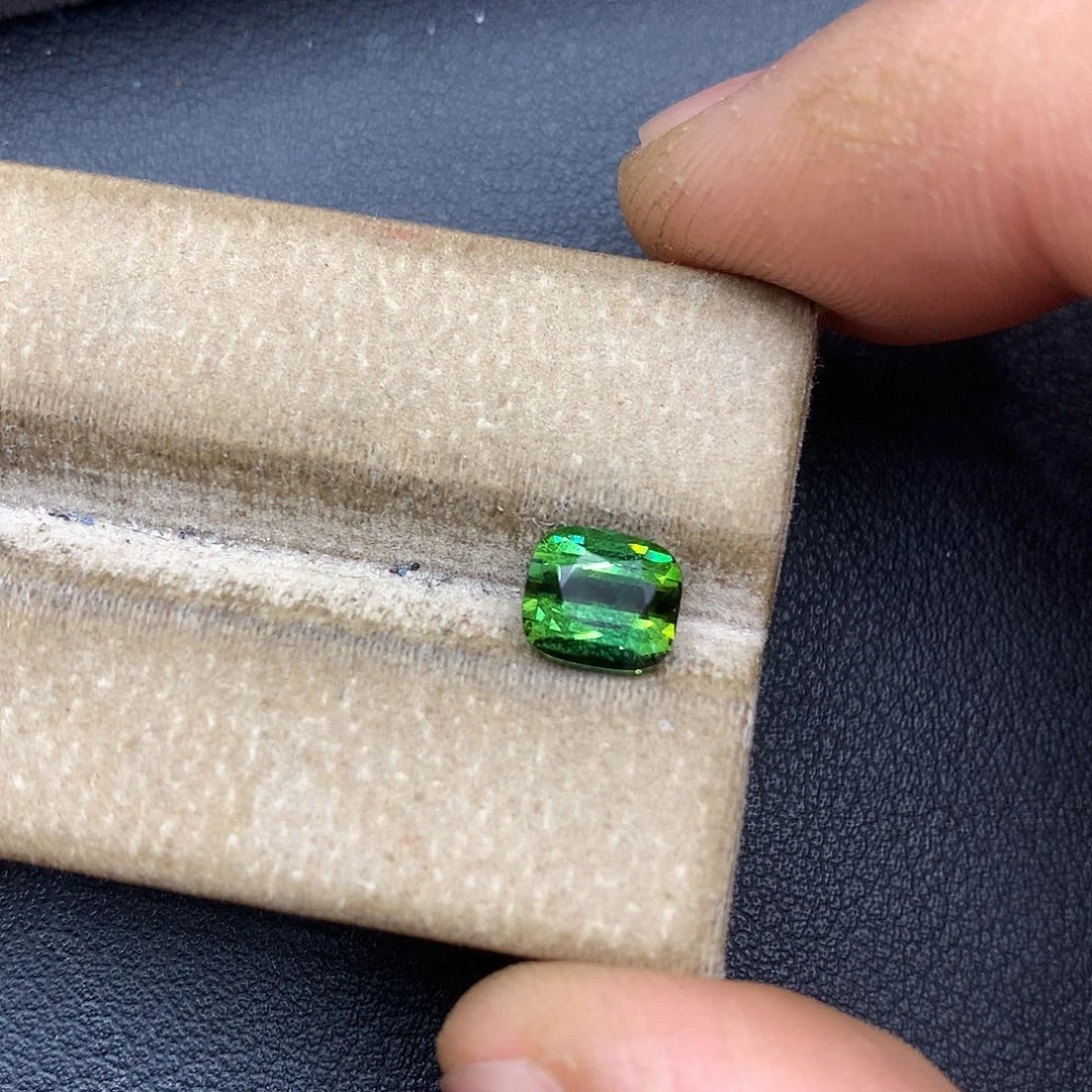 未镶嵌裸石碧玺1.63ct全净