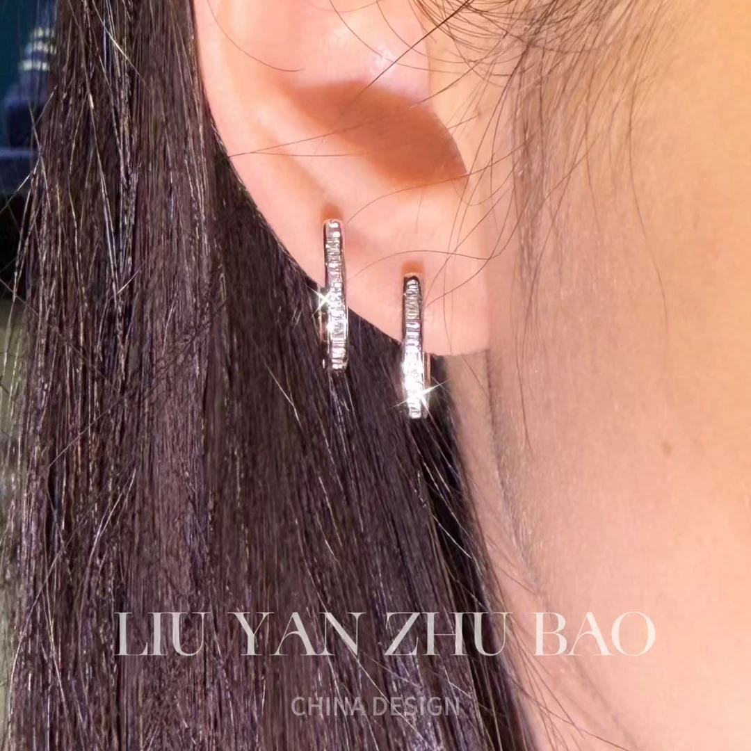 【六言精选】001635马蹄耳扣 天然钻石ZSES