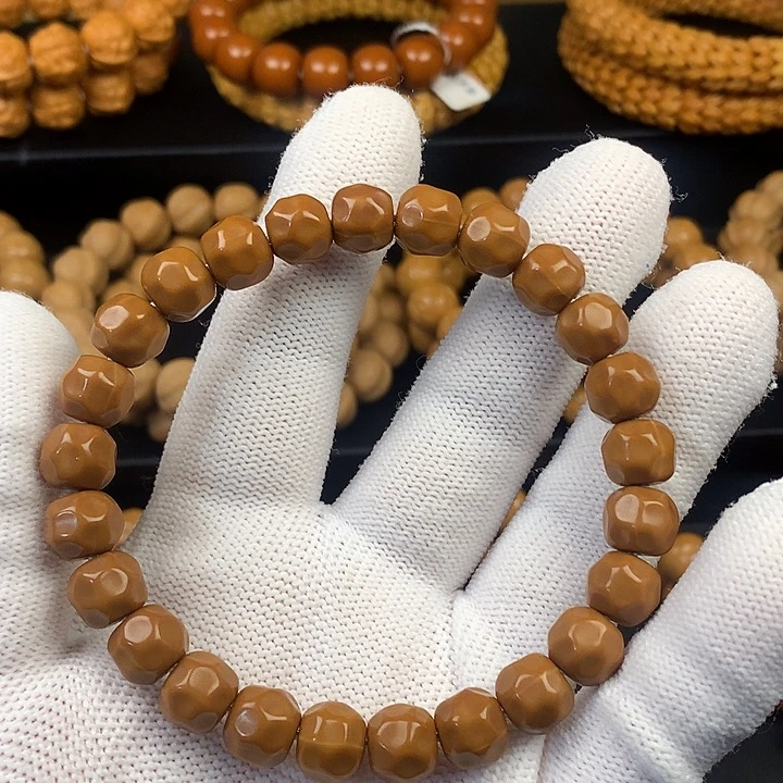 猴头核桃手串猴头