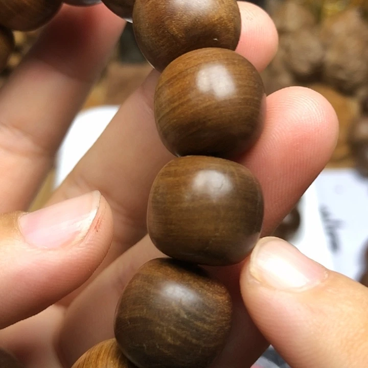 檀香木手串/手链用****3老山檀香15*16微瑕