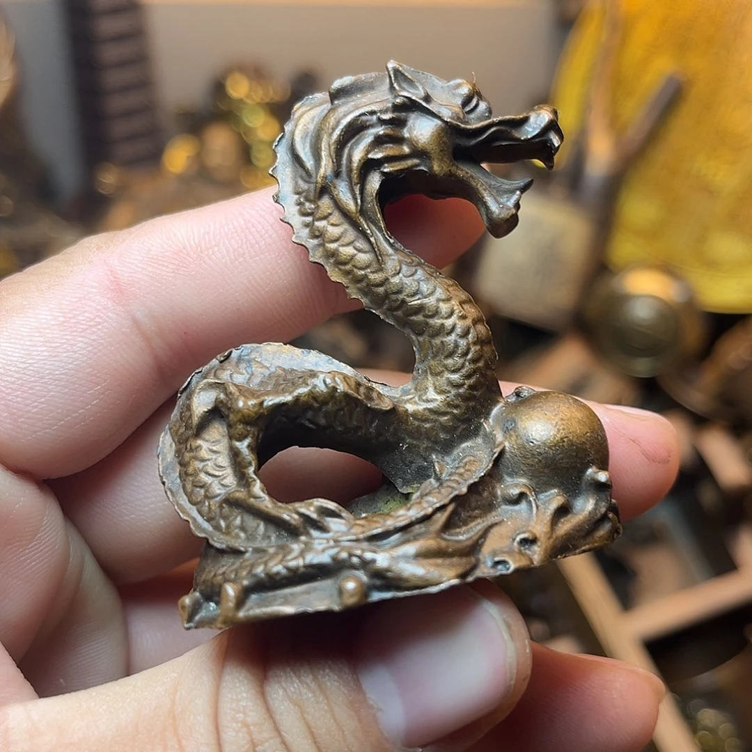 精美铜器工艺品等