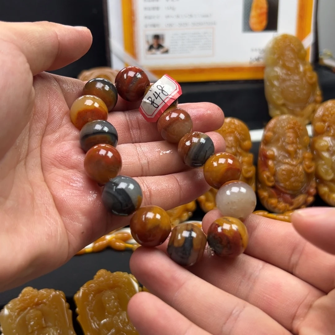 石英质玉（黄龙玉）未镶嵌多样性发货，发其一