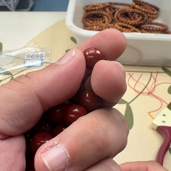 吊坠白玉菩提红色3273