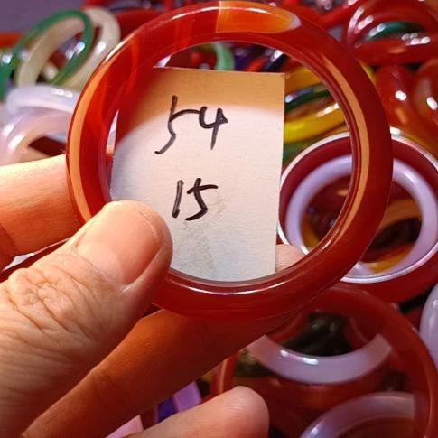 玛瑙/玉髓手镯未镶嵌