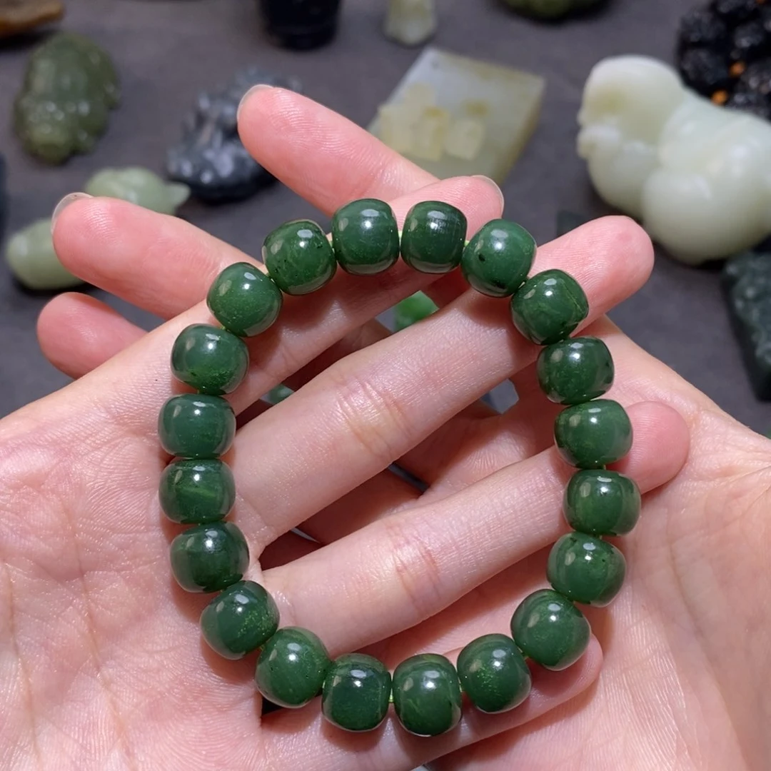 澄***玄和田玉未镶嵌颈饰