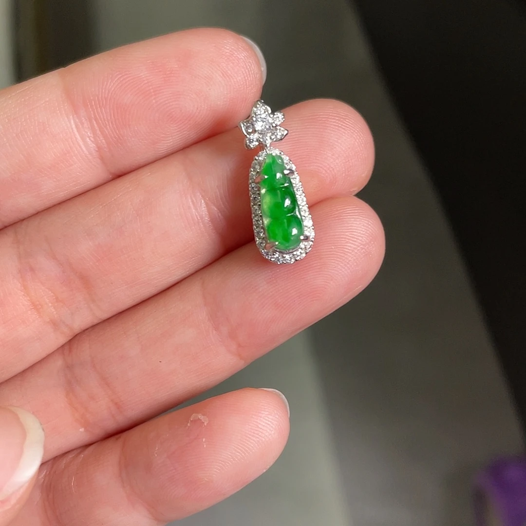 翡翠银S925镶嵌颈饰