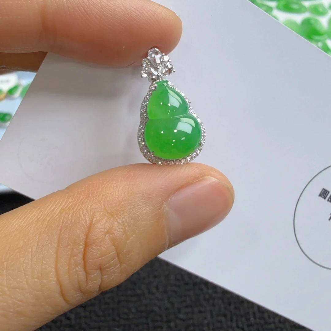 吊坠(不含链)未镶嵌翡翠葫芦