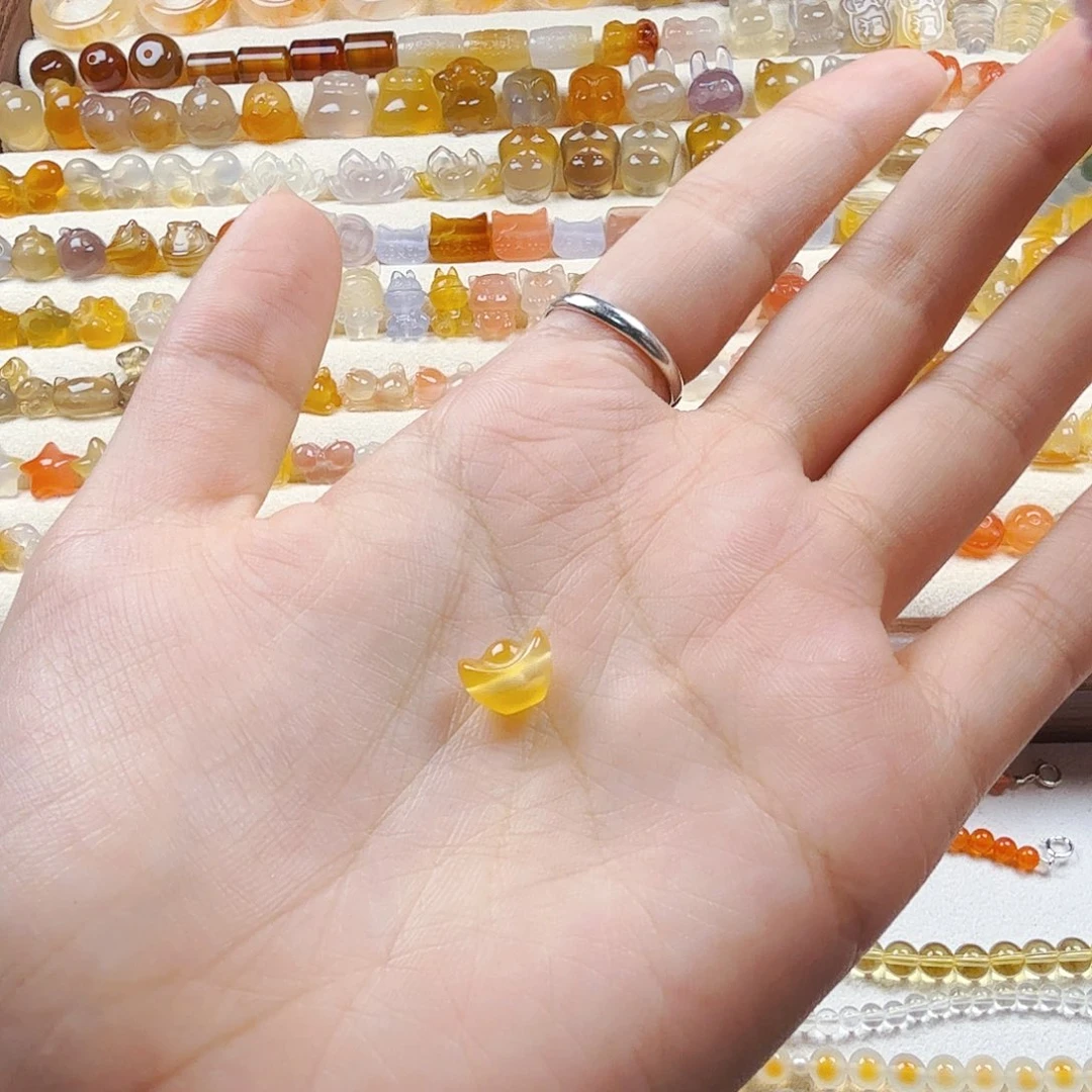 玛瑙/玉髓颈饰合金