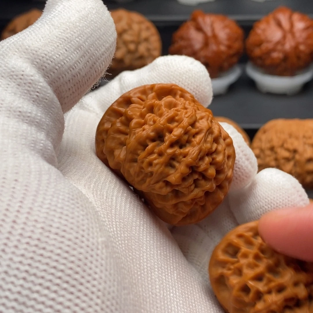 ༄***࿐文玩核桃把件核为贵