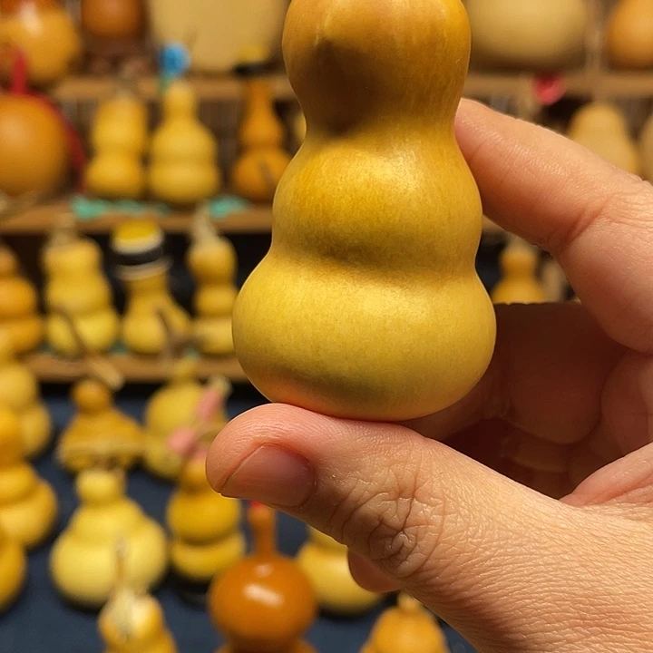 M****111111111111111111111111