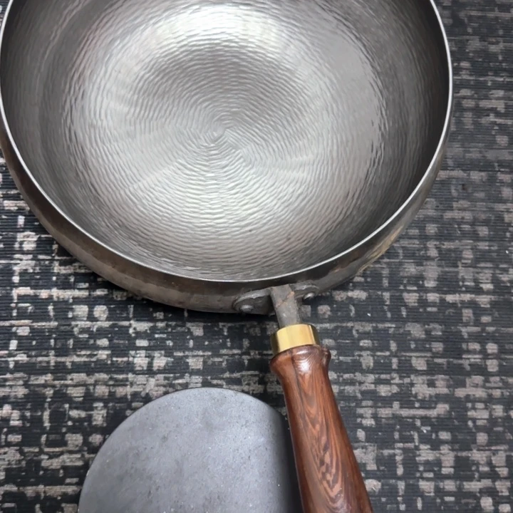 郭***肉熟铁手工大肚锅28