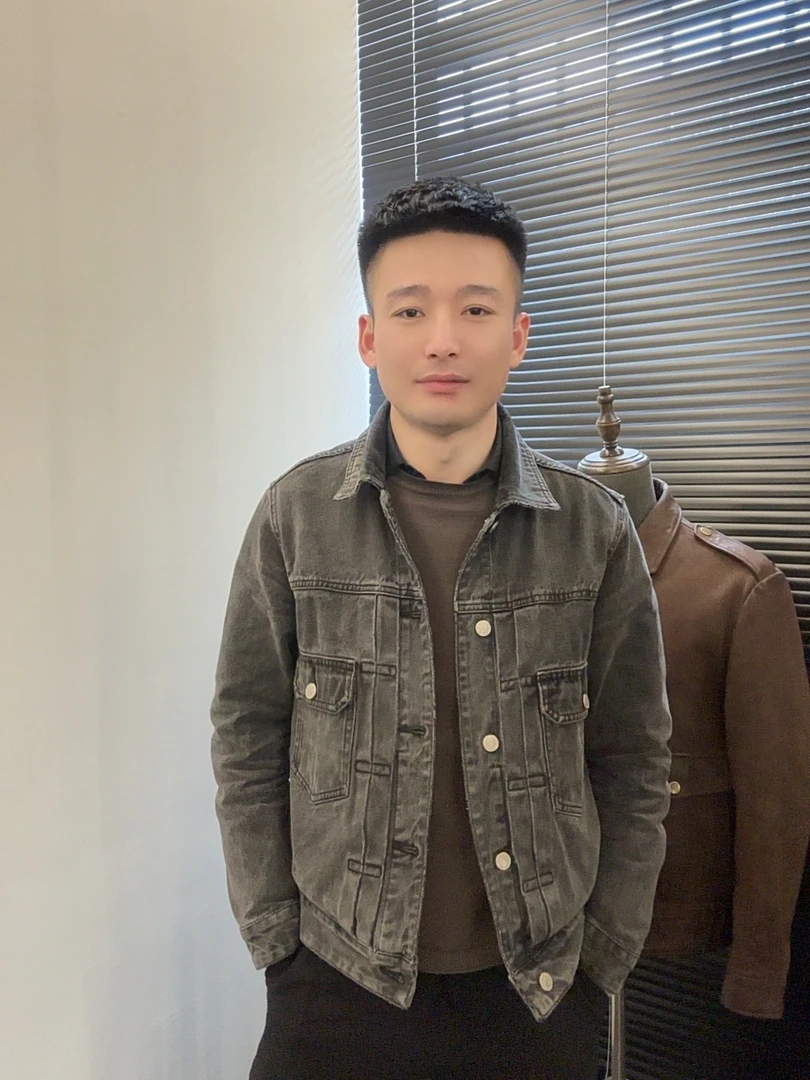 直播 3号链接 经典压花 潮流书包款 真皮外套