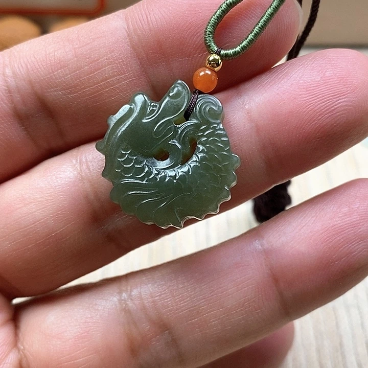 和田玉（碧玉）未镶嵌颈饰