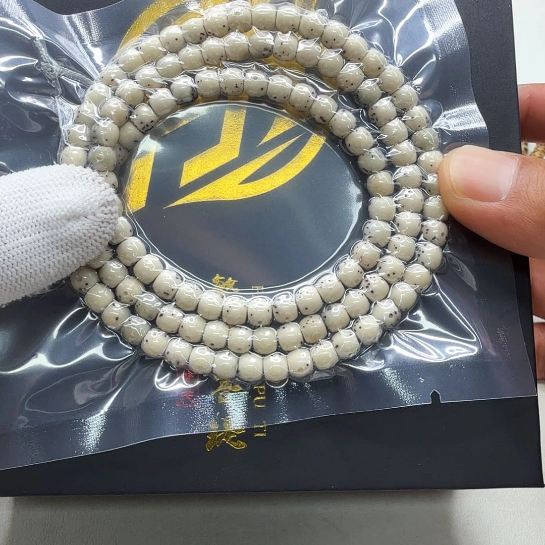 星月菩提吊坠20梵天冰白大眼睛通体6左右108