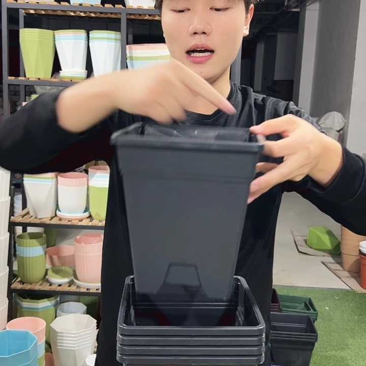 方盆口20高20黑色5只带托