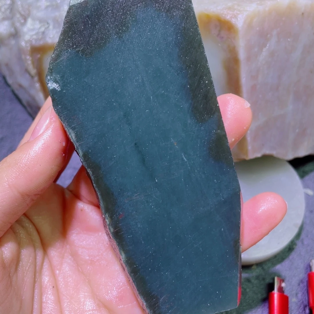 和田玉未镶嵌珠宝半成品