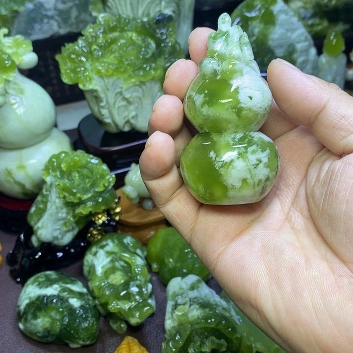 【闪购商品】未镶嵌岫玉手把件