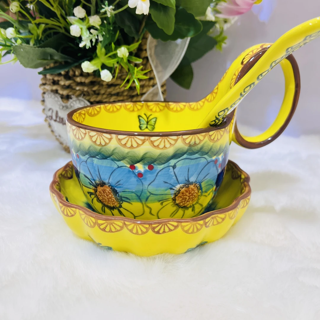 新瓷新疆包邮【琉璃黄】家用釉下彩曲把杯三件套