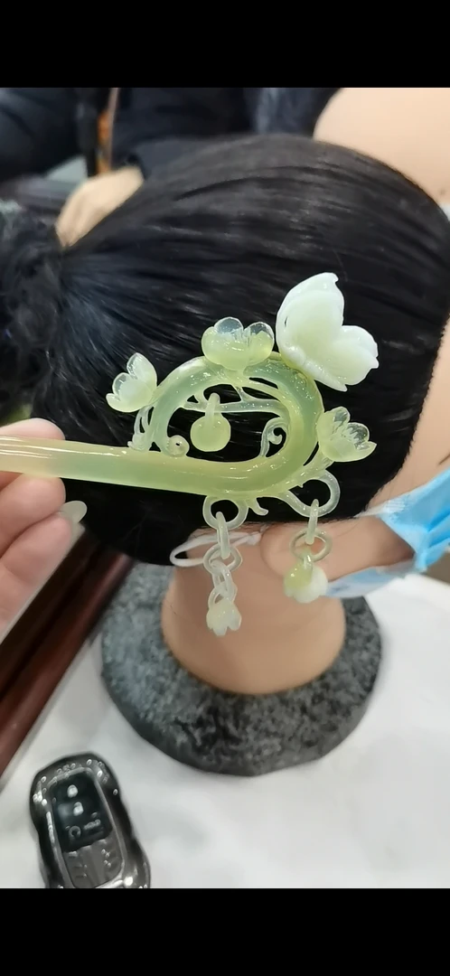 天然岫玉手工雕刻簪子