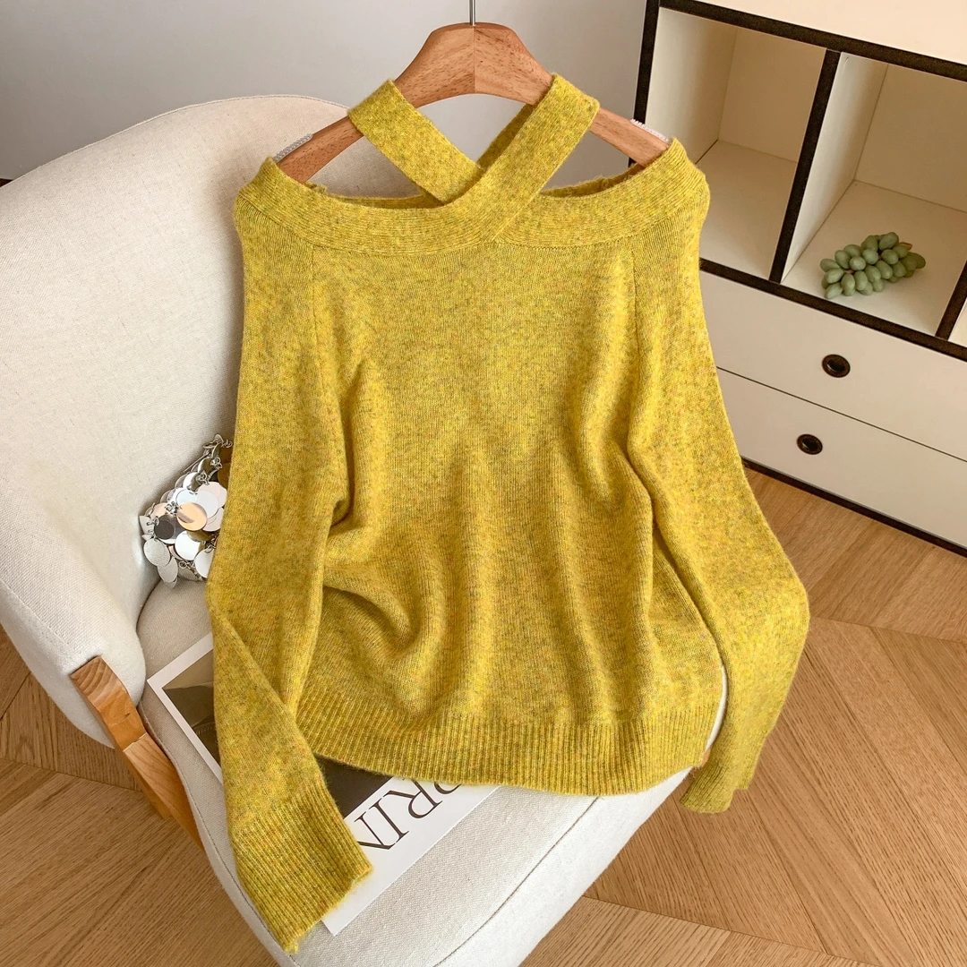 十三行2025秋冬新款法式温柔风一字肩针织衫女宽松慵懒挂脖毛衣